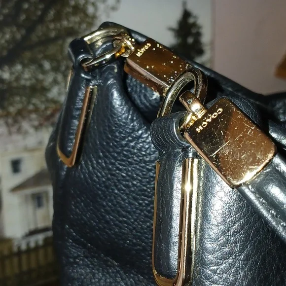 Coach Black Leather Women's Bag - Picture 5 of 16